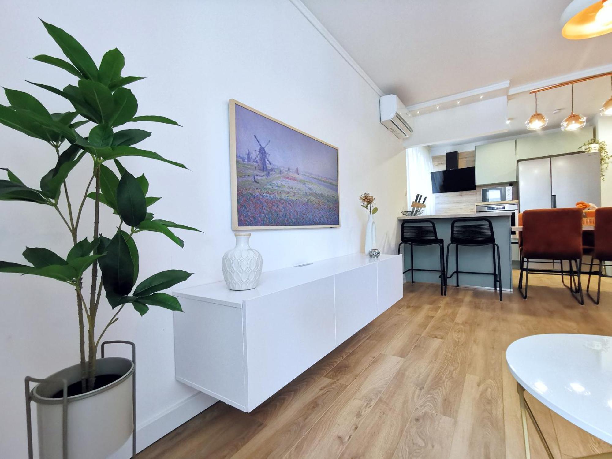 Sunlight Luxury Apartment *
